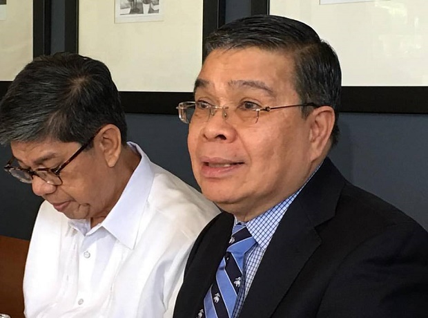 DICT secretary Rodolfo Salalima (right) with undersecretary Jorge Sarmiento